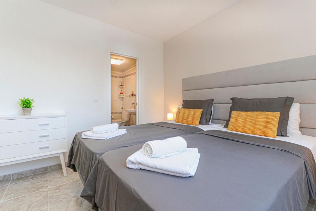 Presidential Suite Villamartin Plaza Av Brisas 67 Alicante Exterior foto