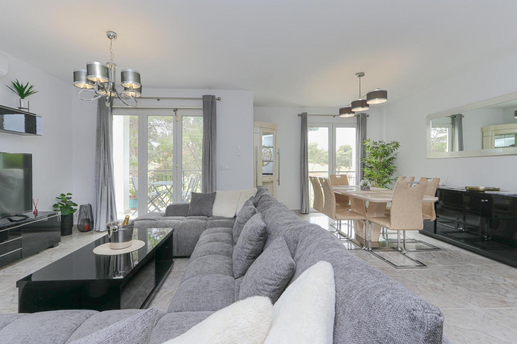 Presidential Suite Villamartin Plaza Av Brisas 67 Alicante Exterior foto